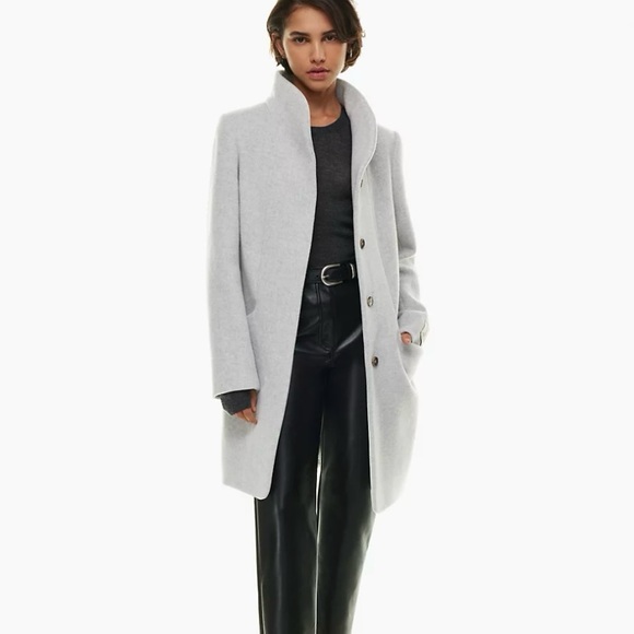 Wilfred Aritzia Cocoon Coat - Picture 2 of 8